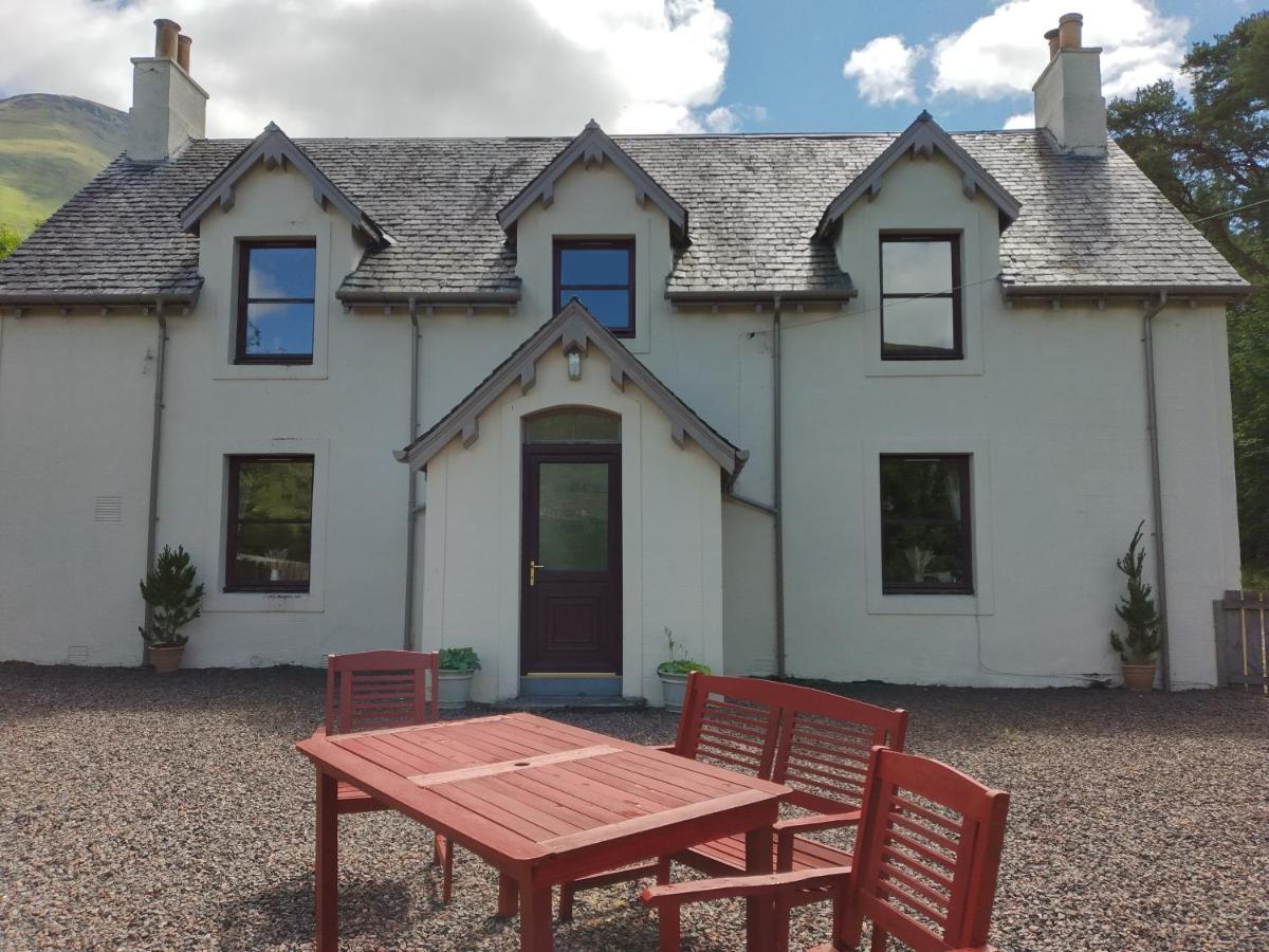 Beautiful Farm House At The Foot Of Ben More. クリアンラリッチ エクステリア 写真